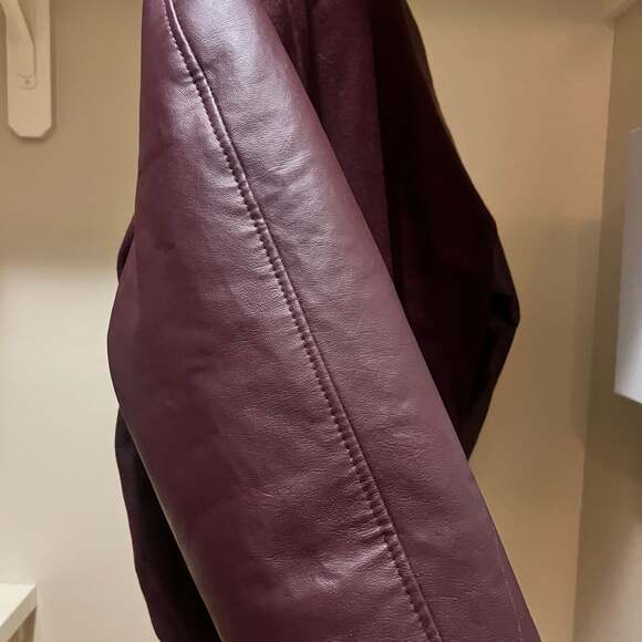 Lettermen Jacket - Picture 5 of 6